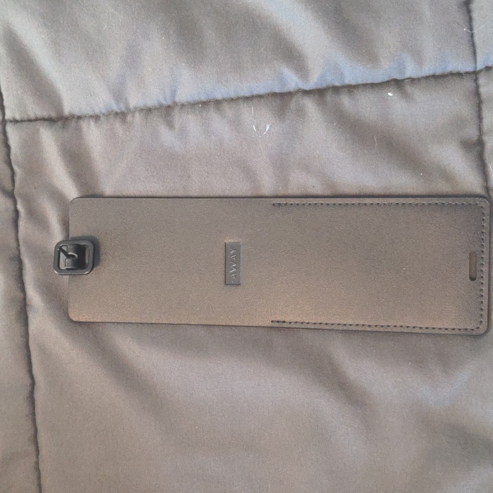 Away luggage tag